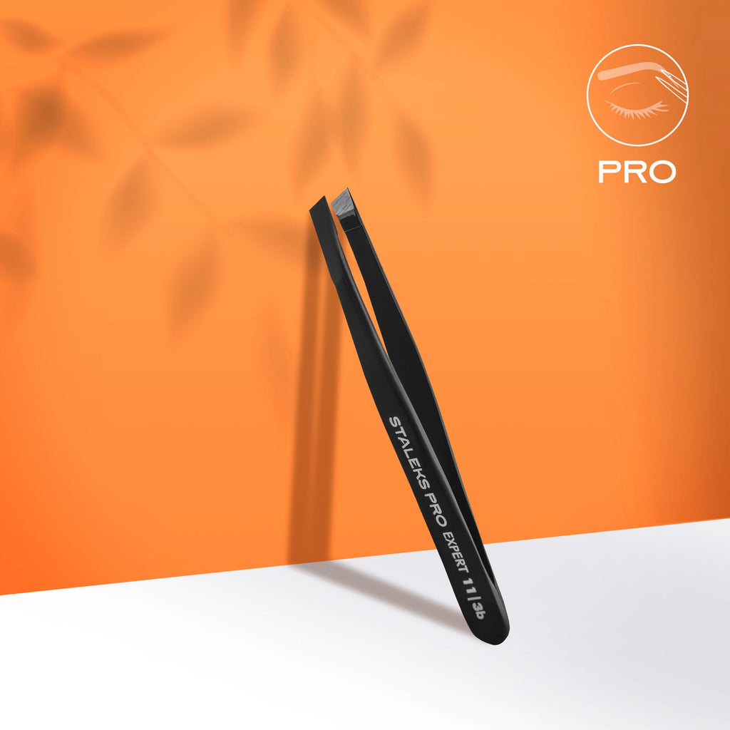 Staleks Pro Expert 11 Type 3b Eyebrow Tweezers Wide Slant Black TE-11/3b