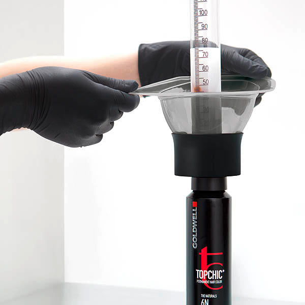 Goldwell Measuring Bowl with Valve Doser and Mixer